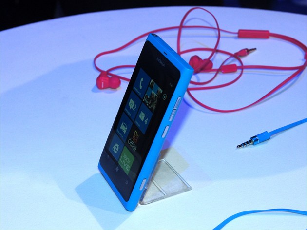 Nokia Lumia 800