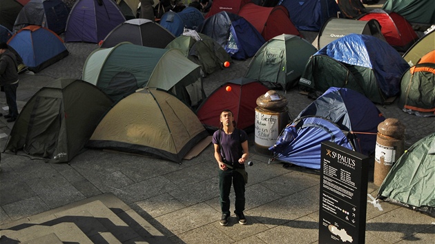 Protesty proti haminosti finanník v Londýn