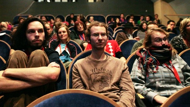Promítání dokumentárních filmů na loňském ročníku festivalu Ji.hlava. Promítání dokumentárních filmů na loňském ročníku festivalu Ji.hlava.