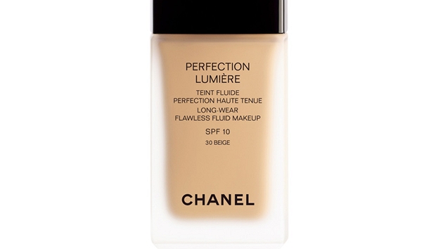 NOVÉ MAKE-UPY O PLE PEUJÍ Perfection Lumiére, Chanel, rozjasuje, komfortn