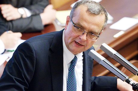 Ministr financí Miroslav Kalousek navrhl pesun miliardy korun v rozpotu, pokud Senát zatrhne rozdlování výnos z hazardu loterijním spolenostem.