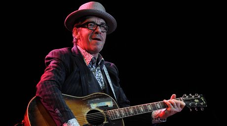 Elvis Costello koncertoval 4. 11. 2011 v praském Kongresovém centru