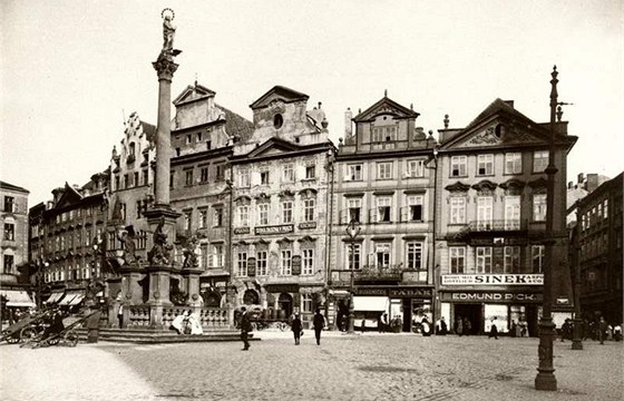 Barokní sloup stál na Staromstském námstí od roku 1650 do roku 1918. Praská radnice chce na námstí vztyit jeho kopii.