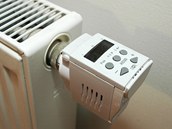 Digitln termostatick hlavice automaticky sn teplotu v domcnosti, kdy v...