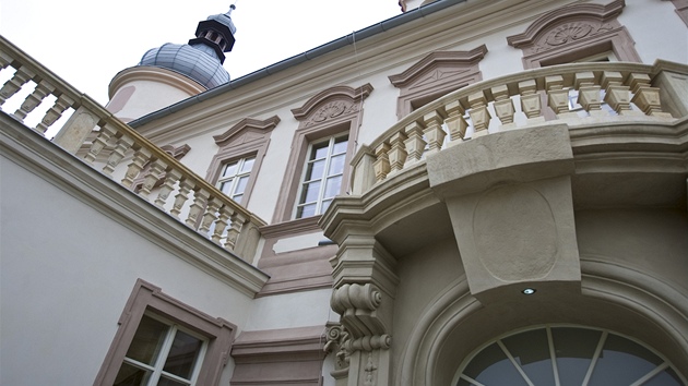 Zrekonstruovaný zámek Krásné Bezno bude slouit jako krajské sídlo památká.
