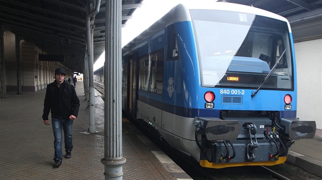 Nový vlak Regio-Shuttle RS 1 Stadler na libereckém nádraí