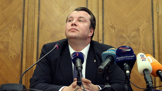 Tiskov konference ministra prmyslu a obchodu Martina Kocourka (9. listopadu 2011) 