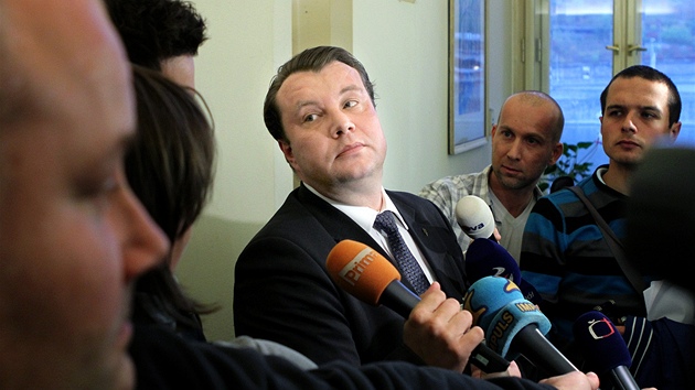 Tiskov konference ministra prmyslu a obchodu Martina Kocourka (9. listopadu 2011) 