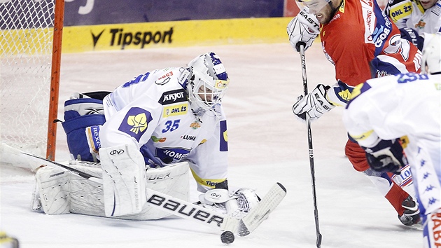 NÁHRADNÍK FINSKÉHO GÓLMANA. Sasu Hoviho zastoupil v brance Komety Brno proti