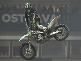 NOC SKOK. Mistrovství svta v halovém freestyle motokrosu 19. listopadu v