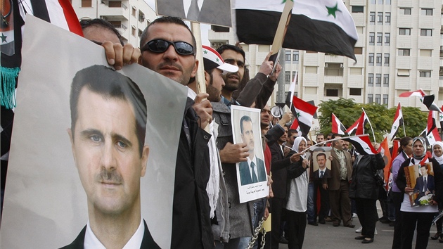 Demonstrace Asadovch pznivc v Damaku (14. listopadu 2011)