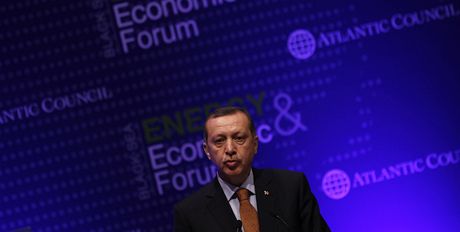 Turecký premiér Erdogan okamit odvolal velvyslance z Paíe. Ilustraní snímek