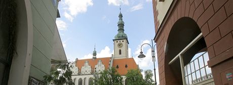 Táborská radnice nyní eí obvinní úedník, e vydali dít otci, který jej údajn zneuíval. O pípad se zajímají i ministi. Ilustraní snímek.