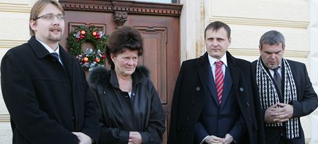 Ludmila Havránková s ministrem Pavlem Dobeem (vlevo), jeho pedchdcem Vítem...