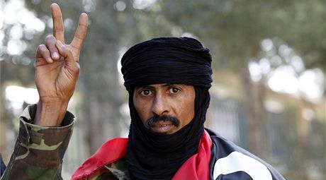 Júsuf Sálih Hutmání se stal nejnovjím libyjským hrdinou. Slíbil, e pevede