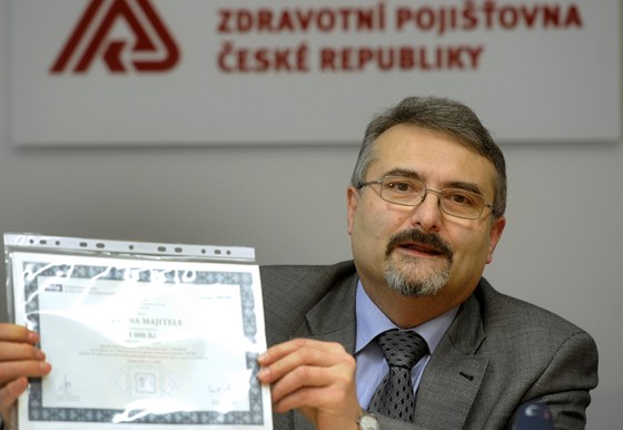 editel VZP Pavel Horák ukázal novinám balík akcií projektu IZIP (28.