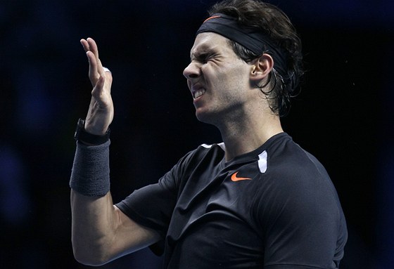 NEJDE TO. Rafael Nadal se na Turnaji mistr v utkání proti Mardymu Fishovi