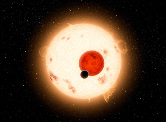 Jedním z nejznámjích objev poslední doby mezi novými planetami byl nález...