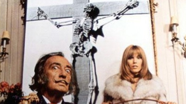 Mylenka na zfilmování Dalího biografie, kde mla hrát Amandu Lear Claudia...