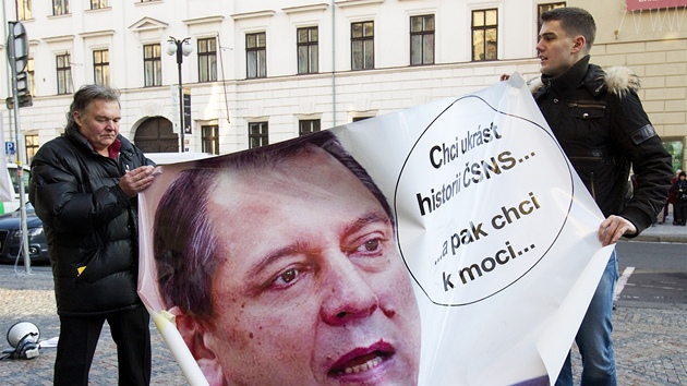 Protest České strany národně sociální před Obecním domem v Praze při Protest České strany národně sociální před Obecním domem v Praze při