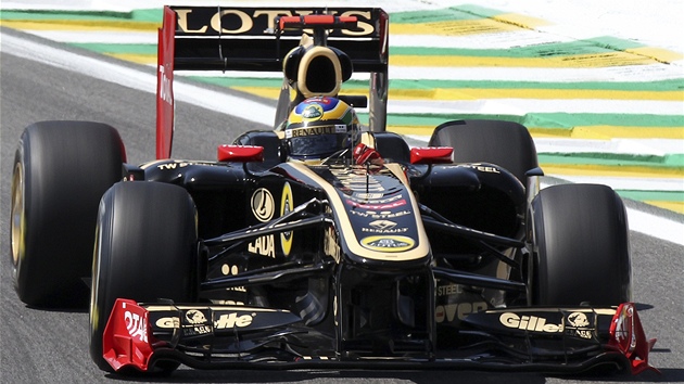 Bruno Senna pi tréninku na Velkou cenu Brazílie. 