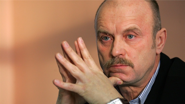 Hejtman Josef Novotný bude lídrem ČSSD i v krajských volbách 2012. Hejtman Josef Novotný bude lídrem ČSSD i v krajských volbách 2012.