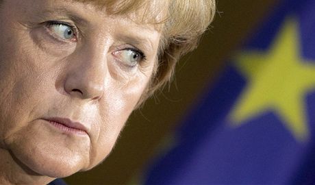 Jednou z nejvýraznjí tváí v eení ecké krize je nmecká kancléka Angela Merkelová. Její zem patí mezi nejvtí vitele zadlueného ecka.