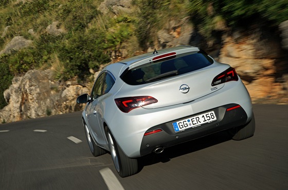 Opel Astra GTC