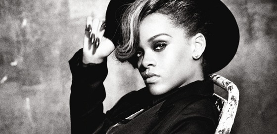 Rihanna se proslavila hity jako SOS nebo Umbrella.