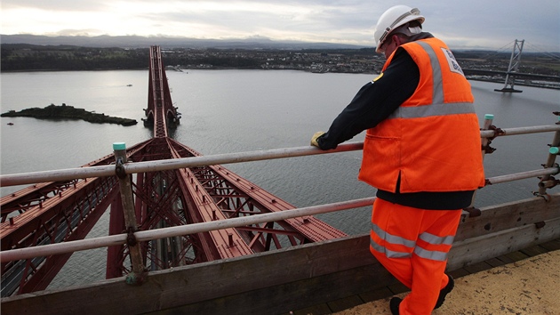 Dlník na most Forth Bridge (9. prosince 2011)