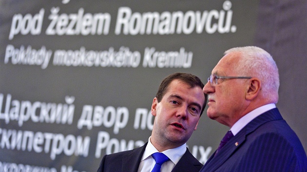 Dmitrij Medvedv a Václav Klaus zahájili výstavu Carský dvr pod ezlem...