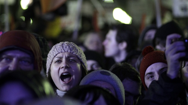 Ruskou policii sla protest evidentn zaskoila (5. prosince 2011)