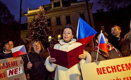 ádný z osmi kandidát na prezidenta, kteí podpisy sbírali v peticích, neproel prvním kolem ministerské kontroly... (ilustraní foto)