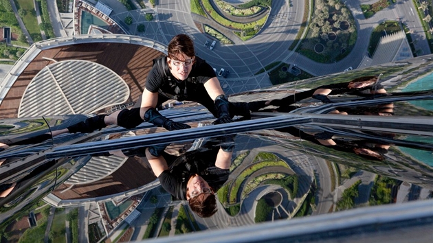 Tom Cruise ve filmu Mission: Impossible  Ghost Protocol 