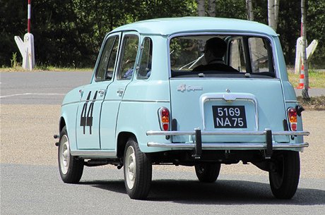 Renault 4