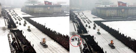 Vlevo je snímek, na kterém severokorejská státní agentura KCNA vyretuovala