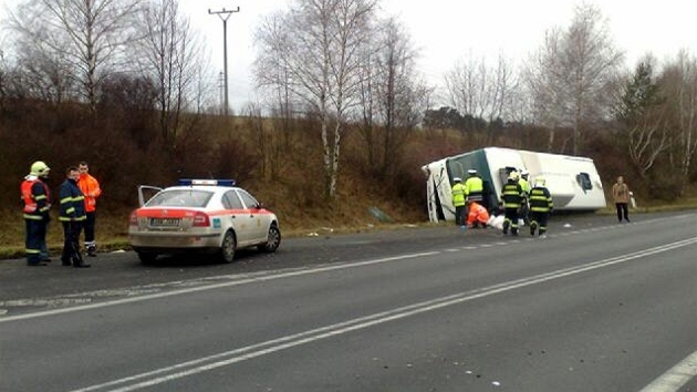 idi nehodu u Slanho nepeil.