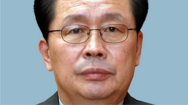 ang Song-tchek, strc erstvho vdce KLDR Kim ong-una (oficiln snmek z ervna 2010)