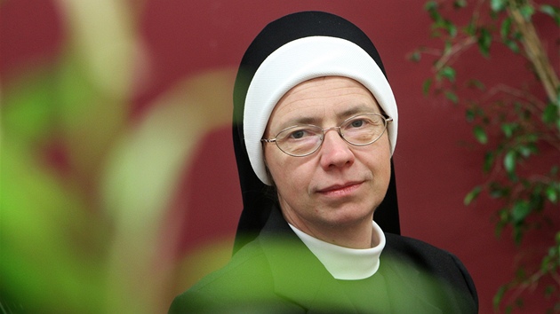 Sestra Angelika Pintířová pečovala o Václava Havla od září 2011 Sestra Angelika Pintířová pečovala o Václava Havla od září 2011