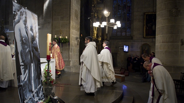 Do plzeské katedrály sv. Bartolomje na námstí Republiky pily ve stedu