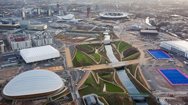 OLYMPIJSKÝ AREÁL. Centrum olympijských her v Londýn dostává jasnou podobu,