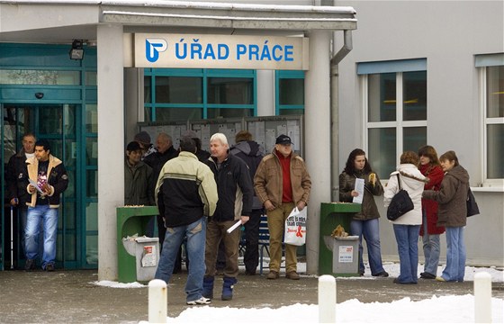 V nejchudích regionech s nejvyí nezamstnaností bude stát nov vyplácet za kadé vzniklé pracovní místo tyikrát víc ne dosud. Jesenicka se to ale prozatím týkat nebude. (ilustraní snímek)