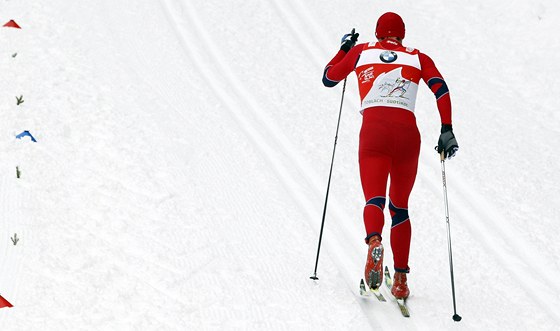 BEZ SOUPE. Petter Northug na trati. 