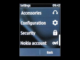 Recenze Nokia C2-06 displej