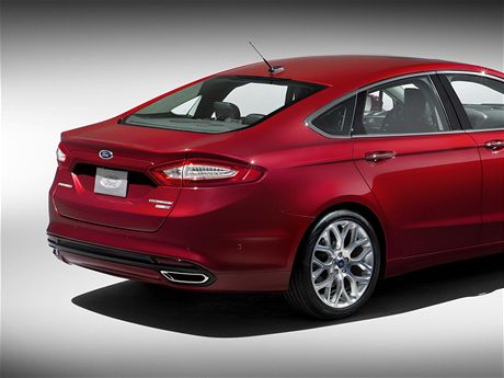 Ford Fusion (Mondeo 2013)