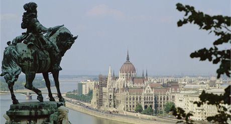 Socha Evena Savojského nad Budapetí (ilustraní snímek)