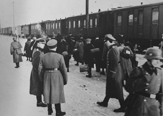 Transporty id za druhé svtové války probíhaly po celé zemi.