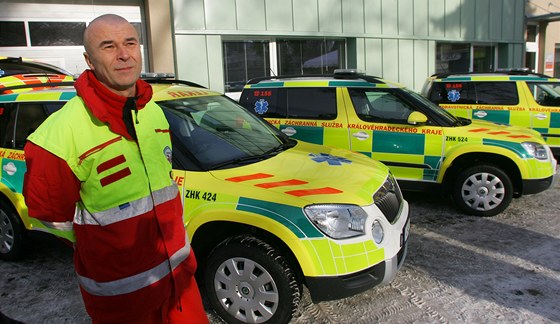 Lékaské vozy systému Rendez-vous hradecké záchranky.