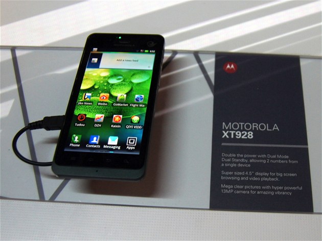 Motorola XT928