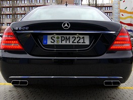 Mercedes-Benz S 600 Pullman Guard